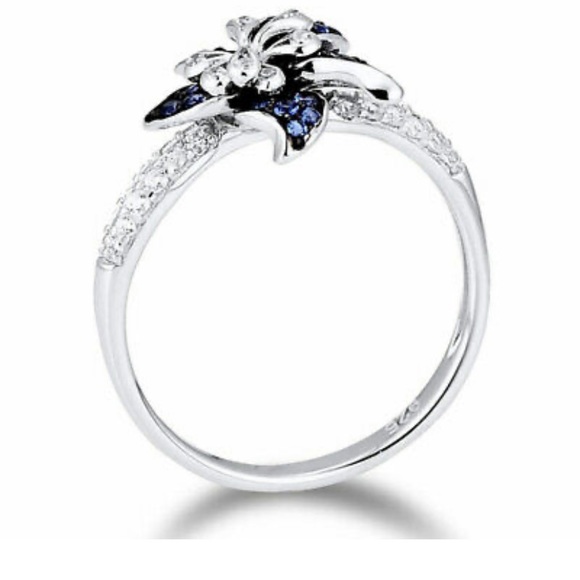 New 925 Sterling silver Flower Ring - Picture 6 of 7